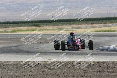 media/Jun-01-2024-CalClub SCCA (Sat) [[0aa0dc4a91]]/Group 4/Race/